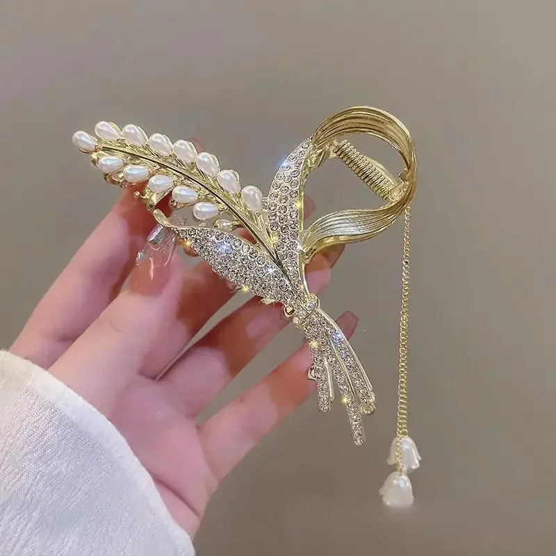 Sweet Butterfly Hair Clip Sparkling Rhinestone Jewelry Hair Accessories Artificial Pearls Women Exquisite Gift Tassel Hair Claws