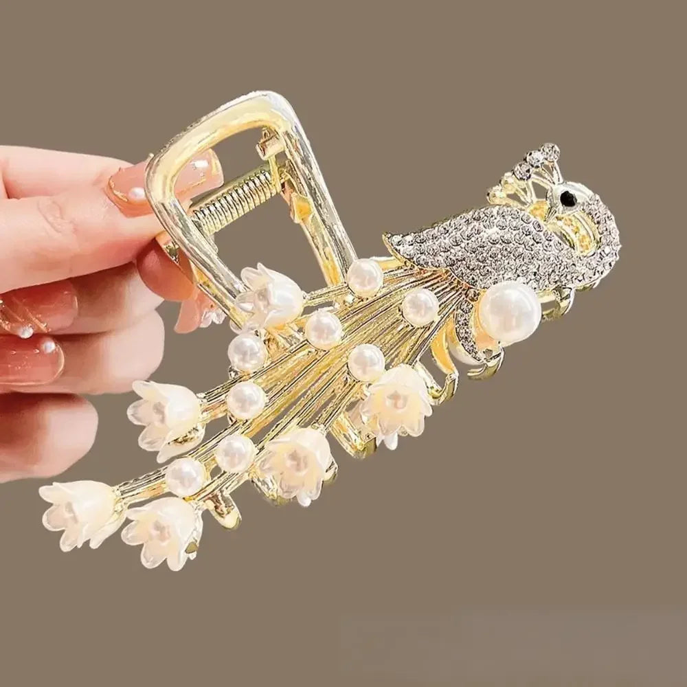Sweet Butterfly Hair Clip Sparkling Rhinestone Jewelry Hair Accessories Artificial Pearls Women Exquisite Gift Tassel Hair Claws