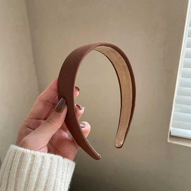 Elegant Wide-Rimmed Hair Binding Band – Summer Design