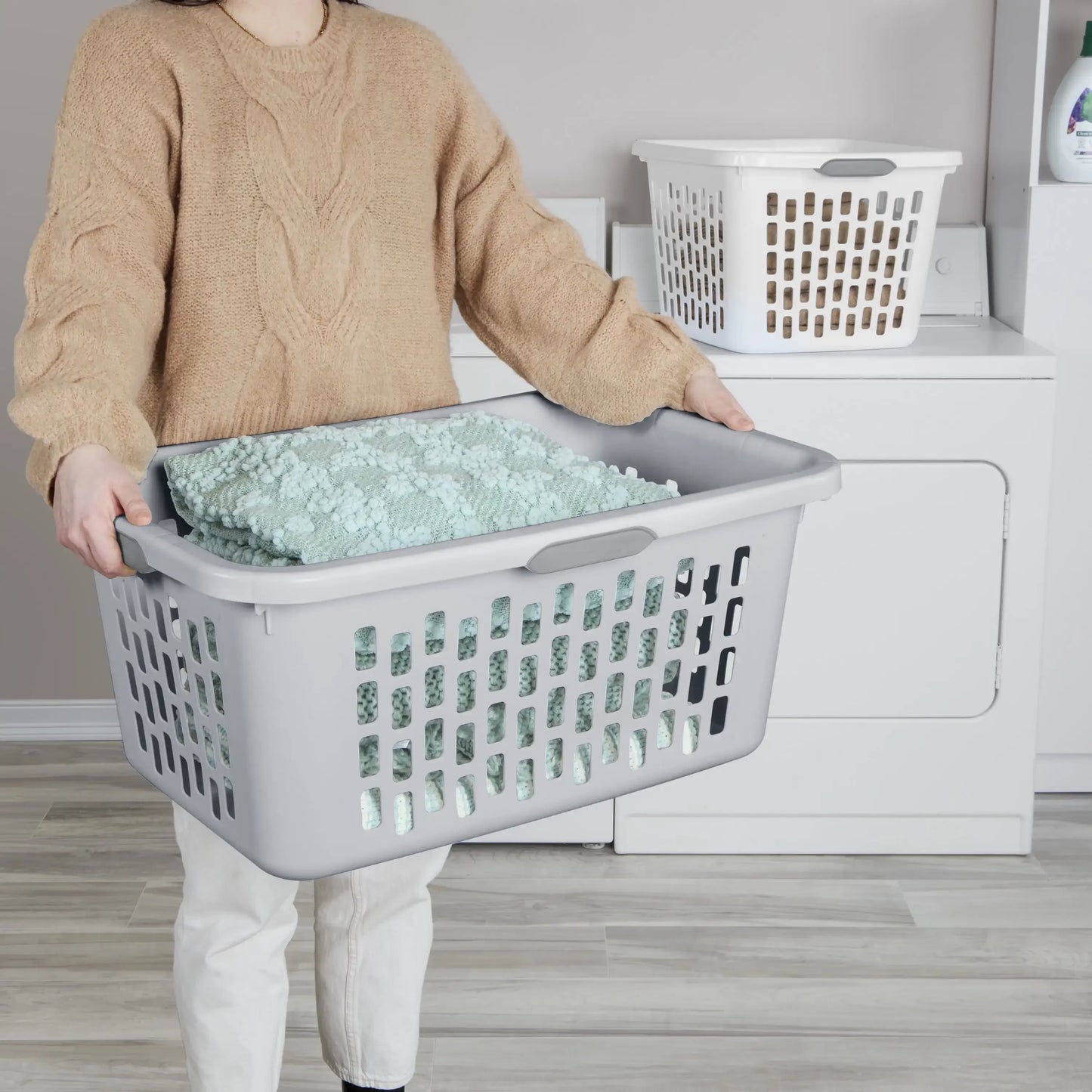 Sterilite 2 Bushel Plastic Laundry Basket, Adult, Light Gray